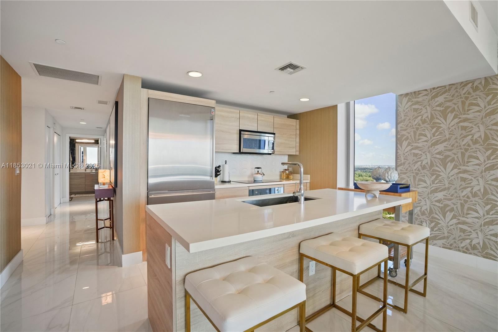 THE HARBOUR SOUTH CONDO - Residential Lease