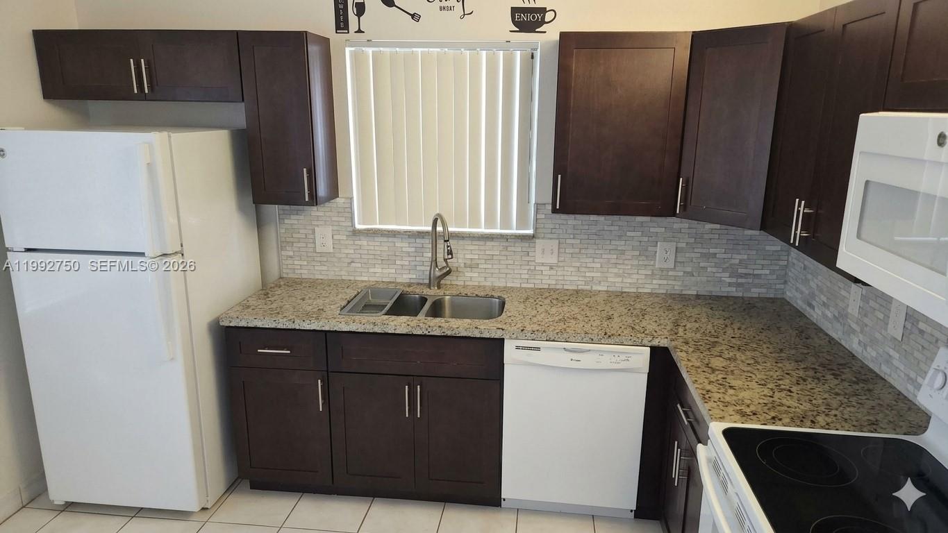 RACQUET CLUB APTS AT BONA - Residential Lease