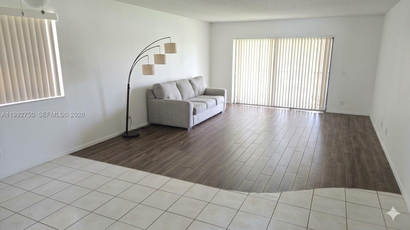 RACQUET CLUB APTS AT BONA - Residential Lease