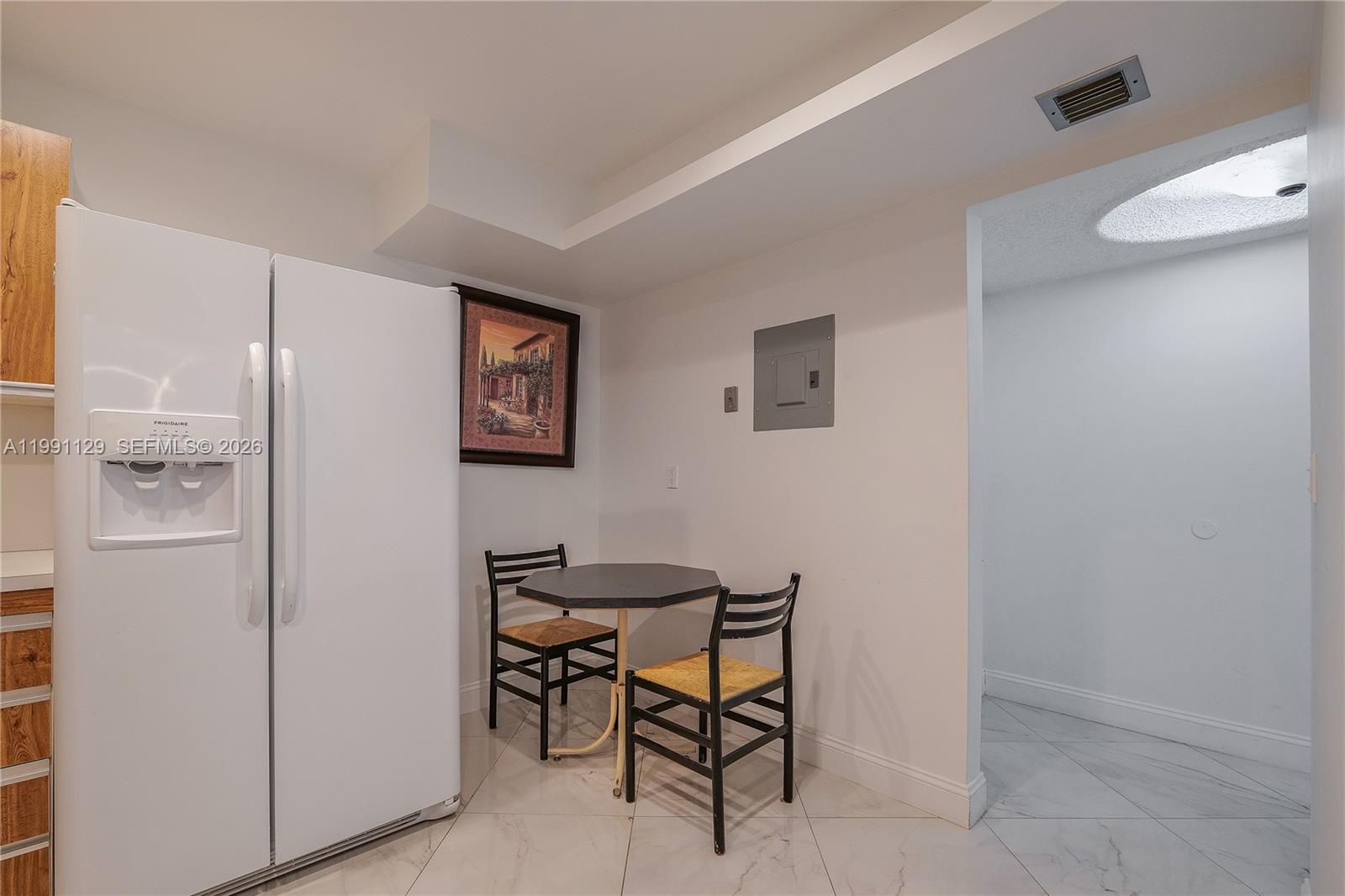 BRITANNIA AT QUADOMAIN CO - Residential Lease