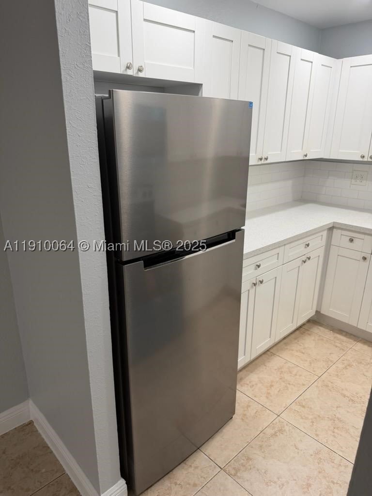 1805 W 56th St 412