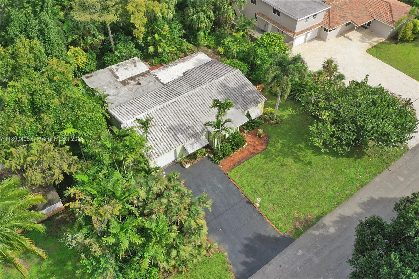PLANTATION - Residential