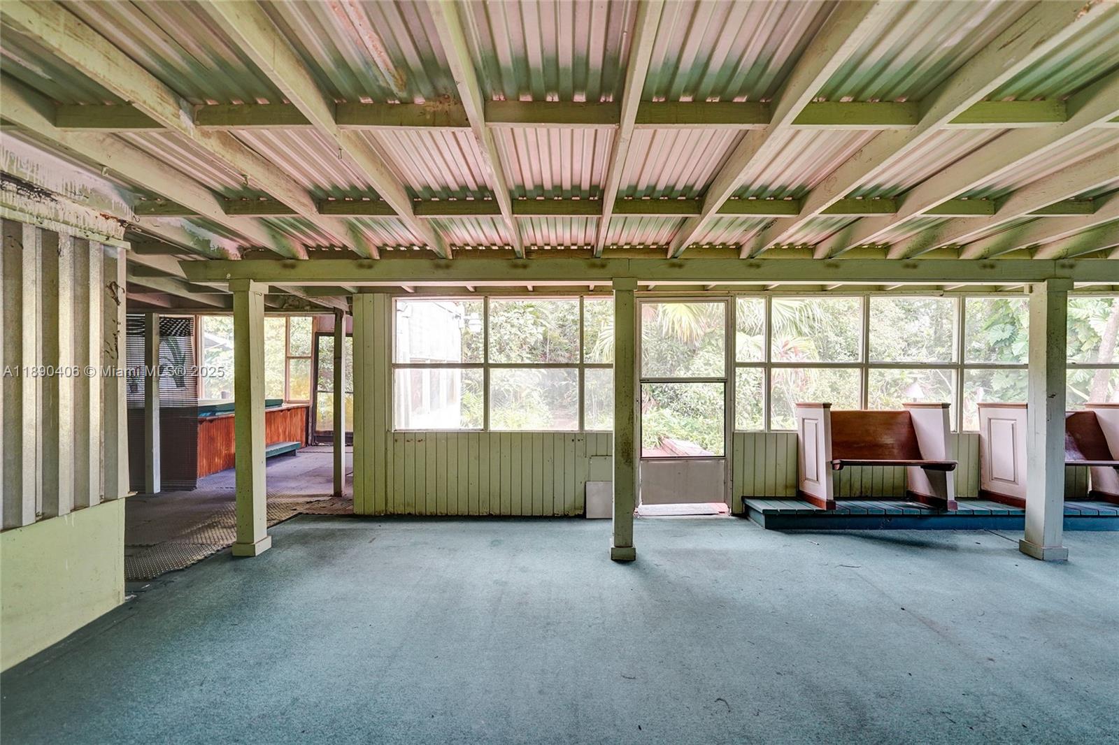 PLANTATION - Residential