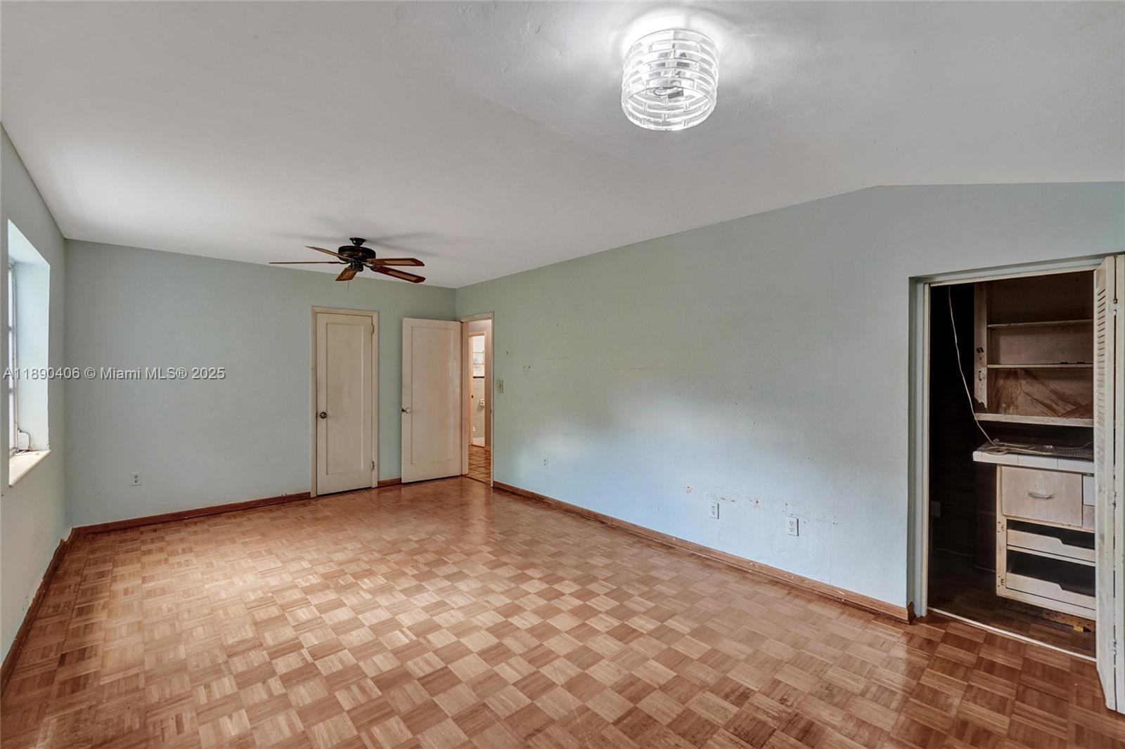 PLANTATION - Residential