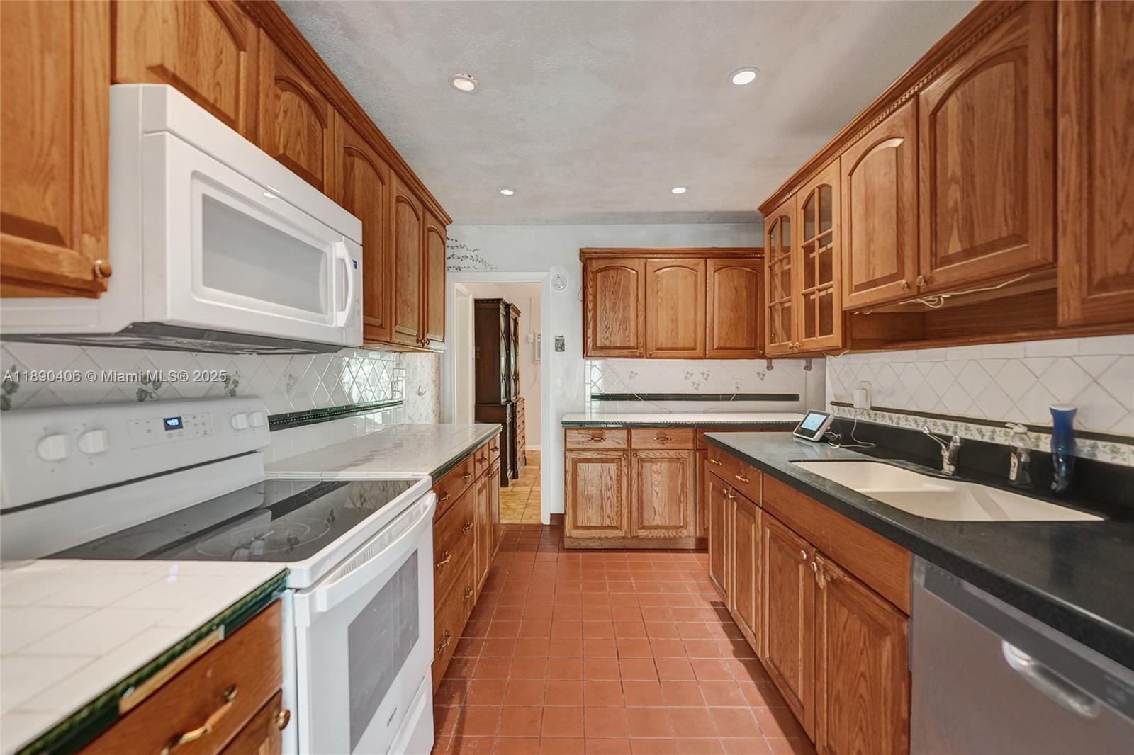 PLANTATION - Residential