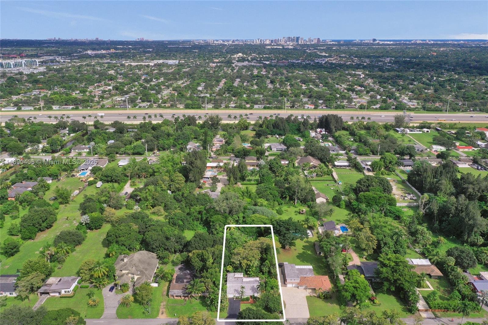 PLANTATION - Residential