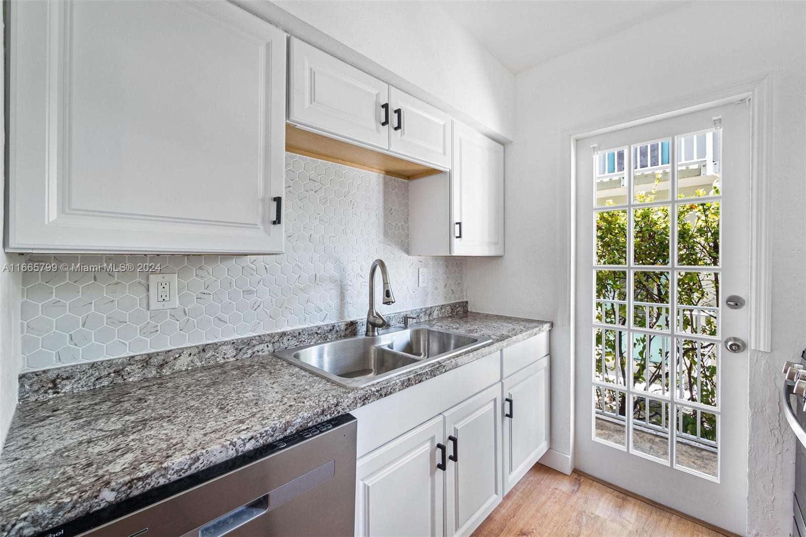 MERIDIAN COURT CONDO - Residential