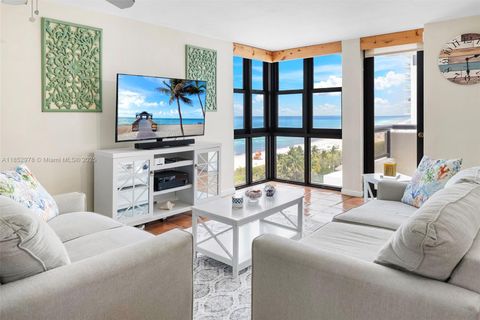 2555 Collins Ave 1414 Miami Beach FL 33140