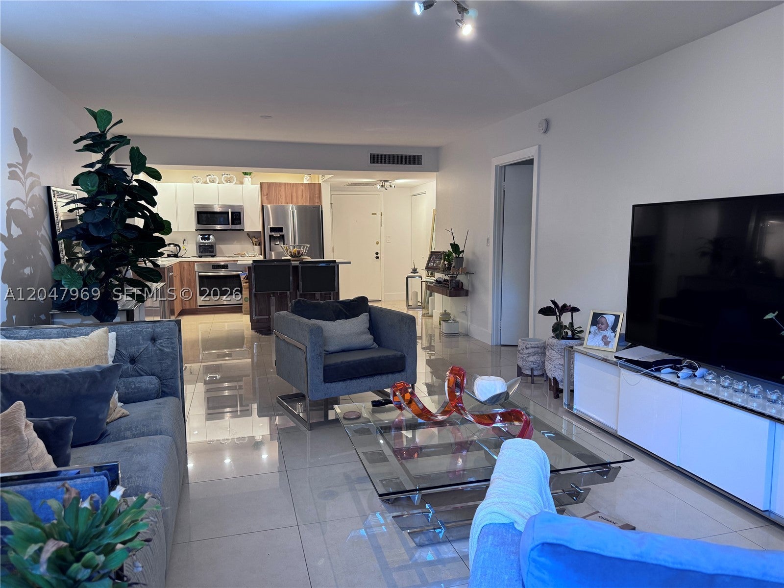 600 Three Islands Blvd 115