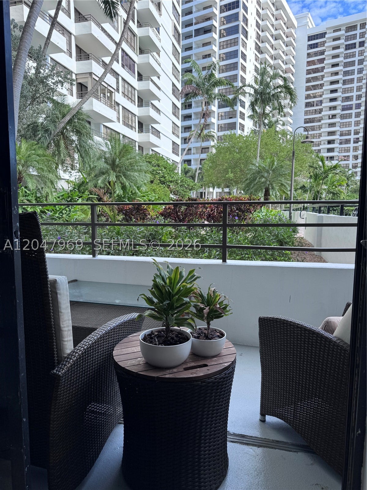600 Three Islands Blvd 115