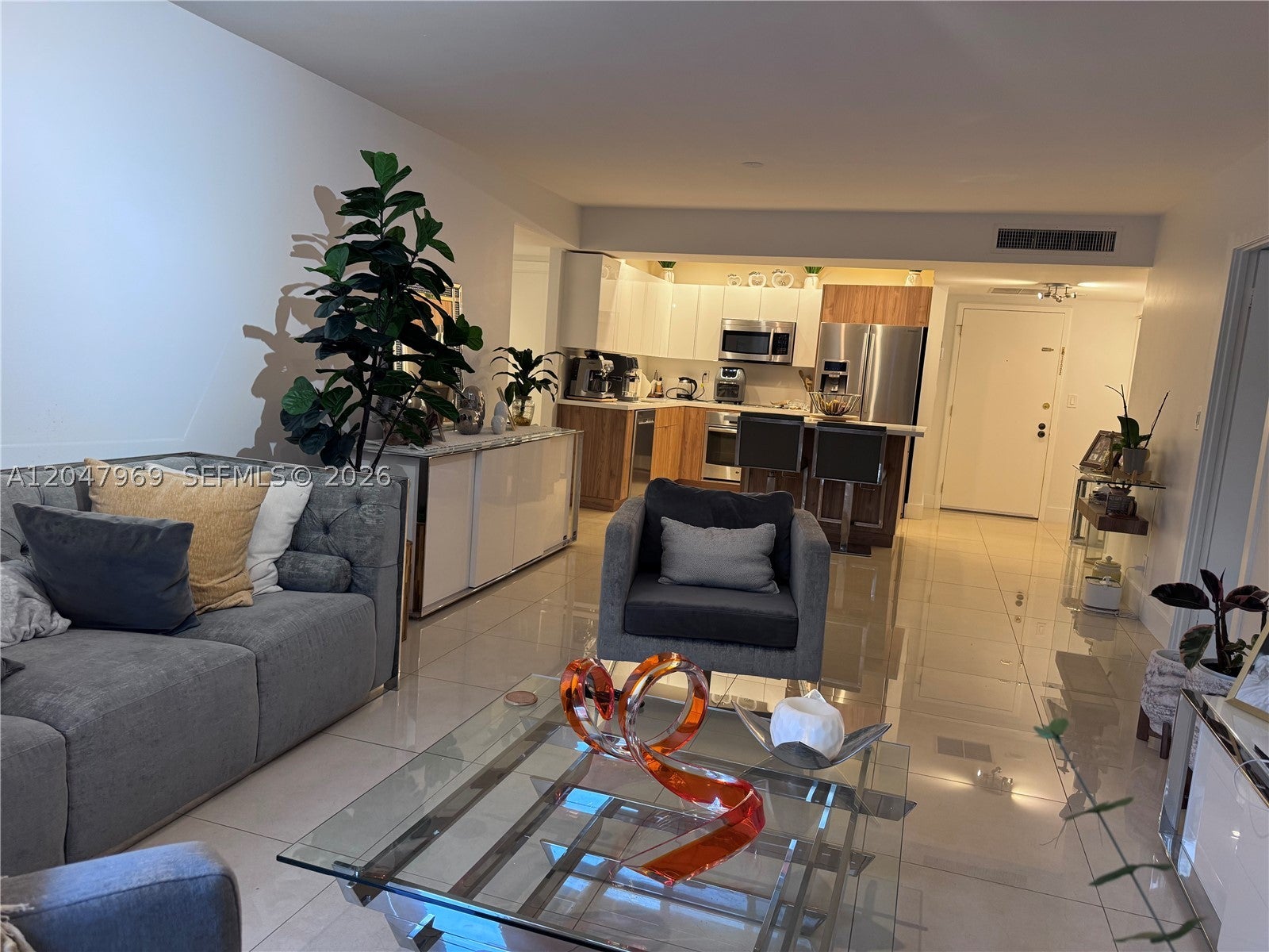 600 Three Islands Blvd 115