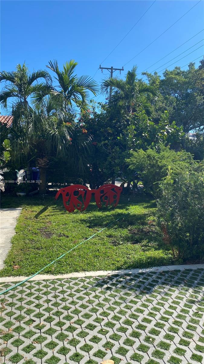 EAST SHENANDOAH - Residential Lease