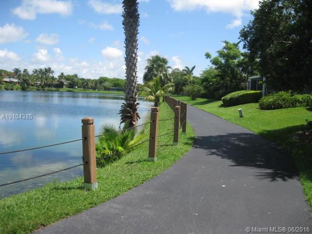 Lakes By The Bay - Residential