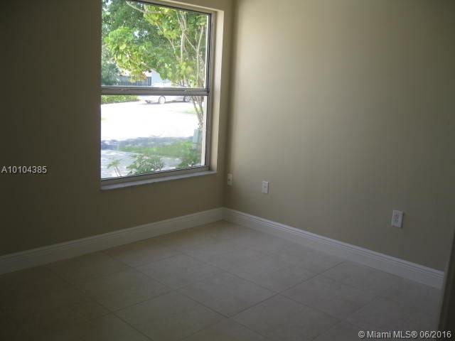 Lakes By The Bay - Residential