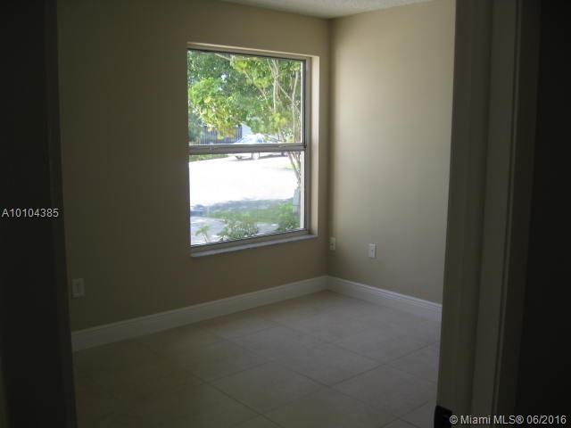 Lakes By The Bay - Residential