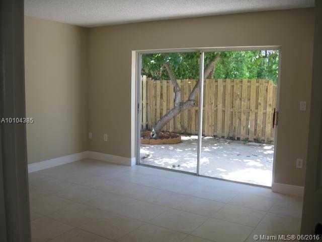 Lakes By The Bay - Residential