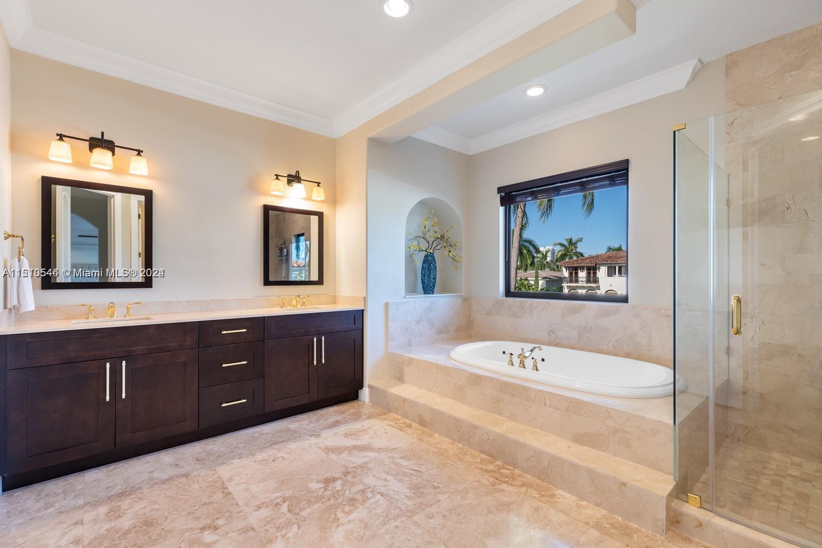 EASTERN SHORES - Residential