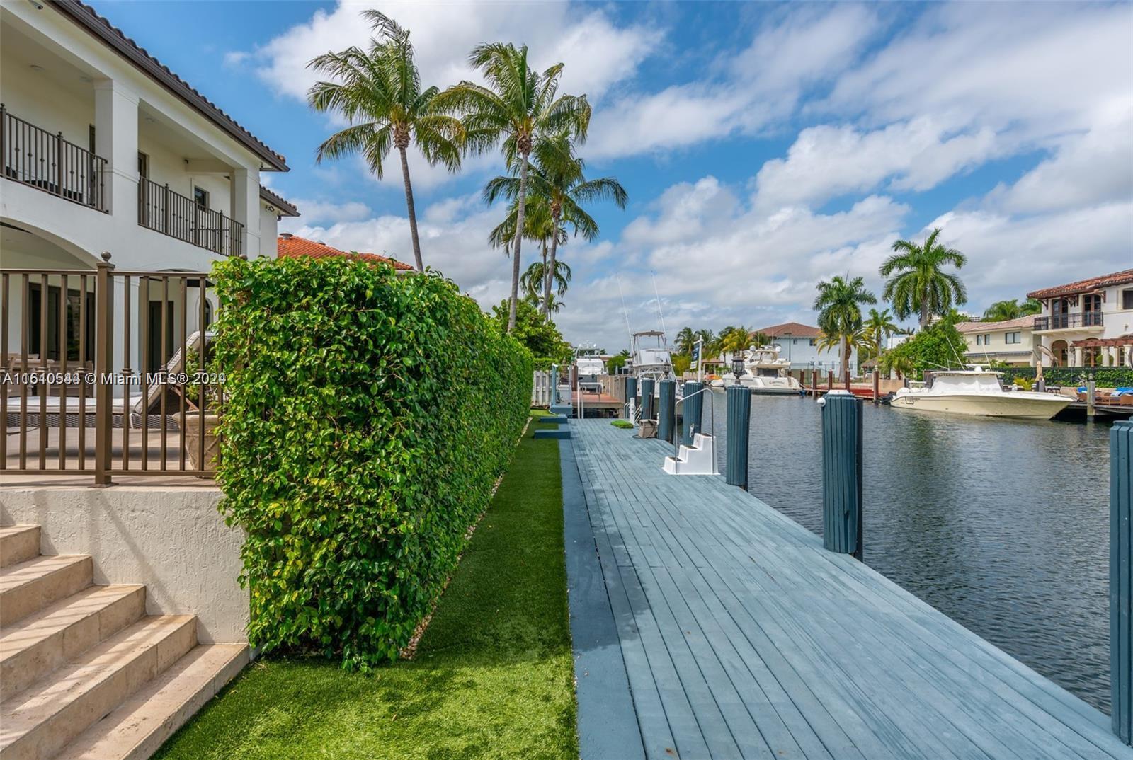 EASTERN SHORES - Residential