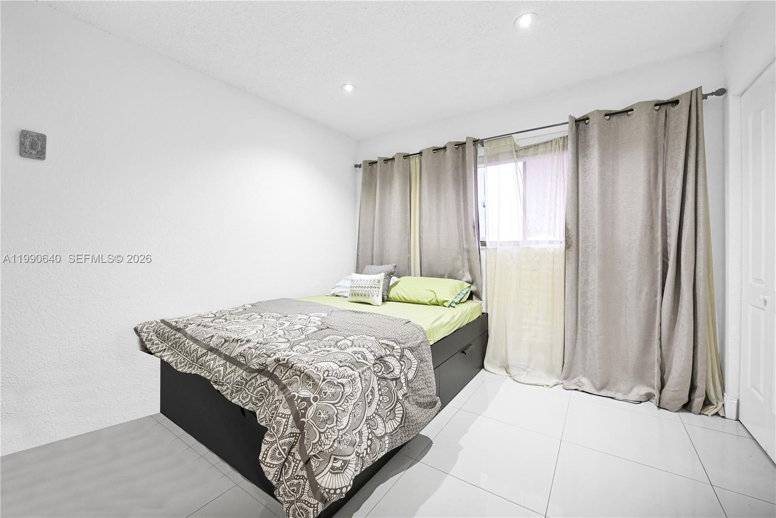 VILLAS ANDALUCIA CONDO - Residential