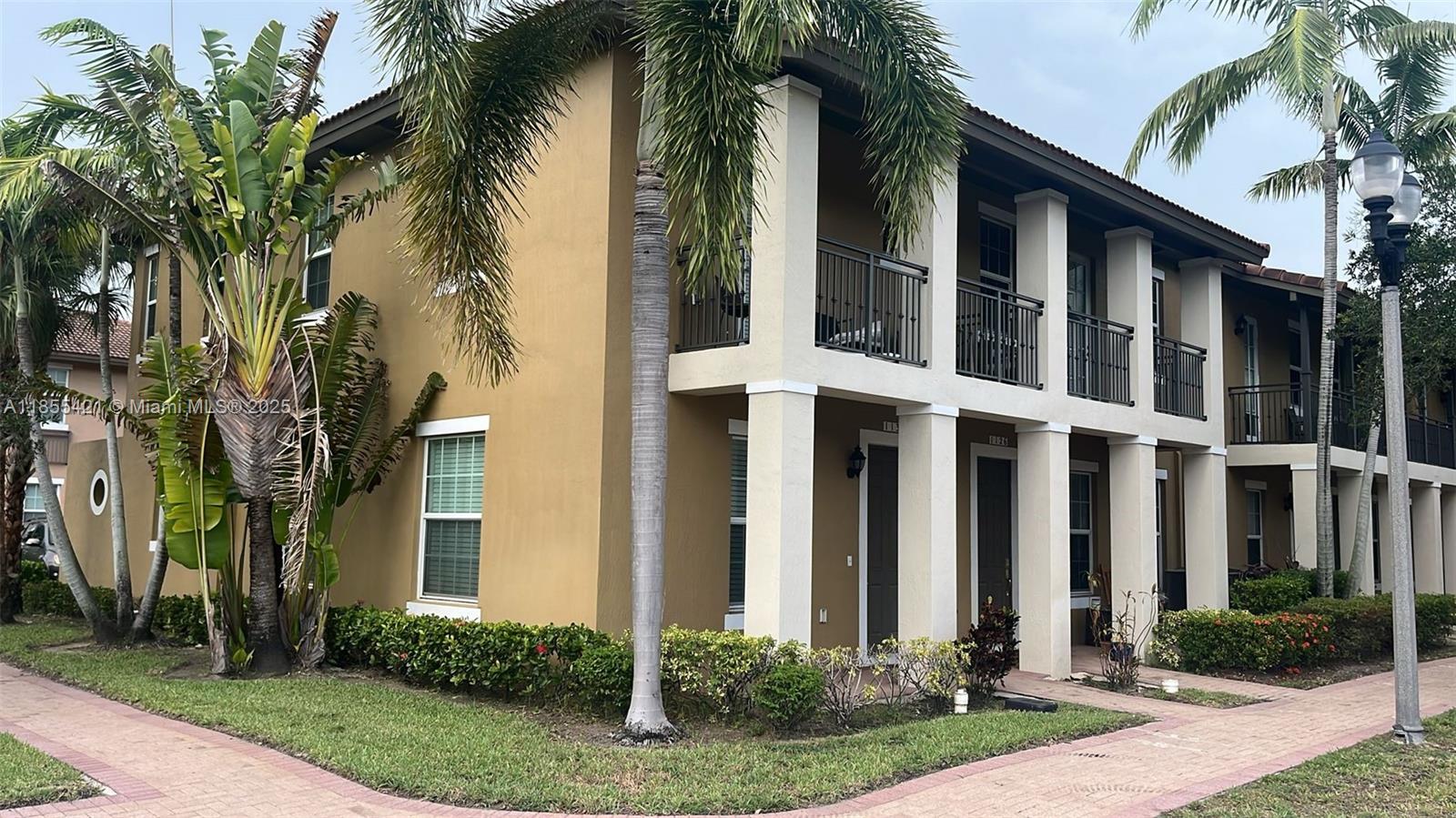 1130 SW 147th Ave 0