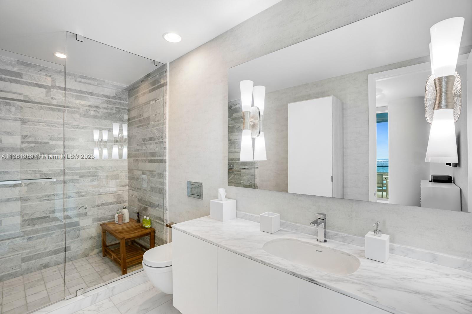 OCEANA BAL HARBOUR CONDO - Residential