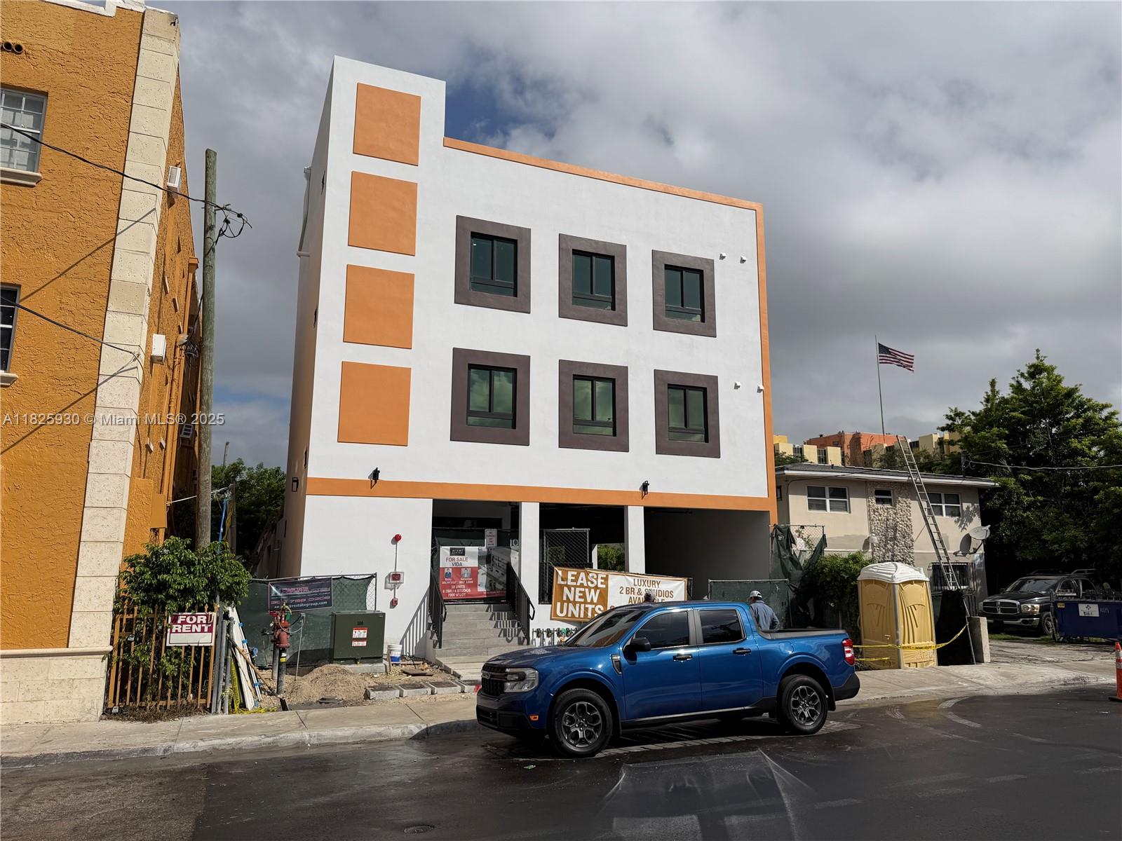 LAWRENCE ESTATE LAND CO - Residential Income