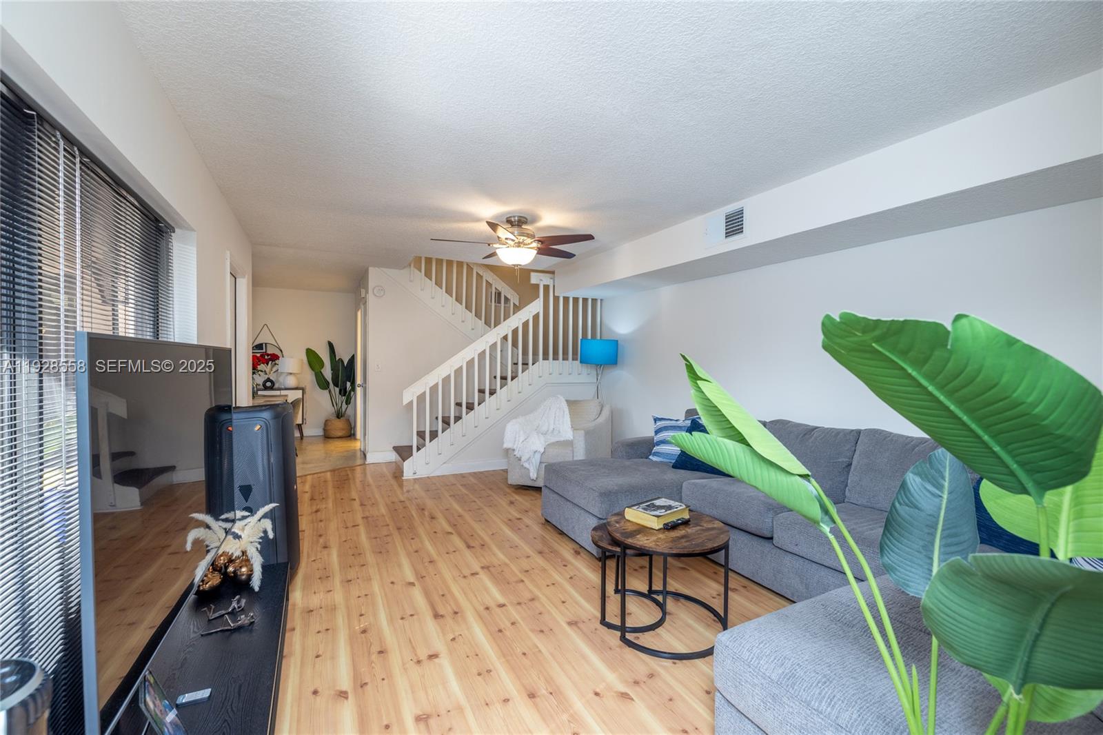 View photos, virtual tours, details... 11006 N Harmony Lake Cir