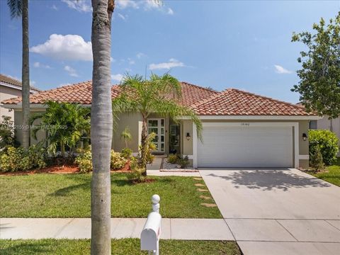 18342 NW 11th St Pembroke Pines FL 33029