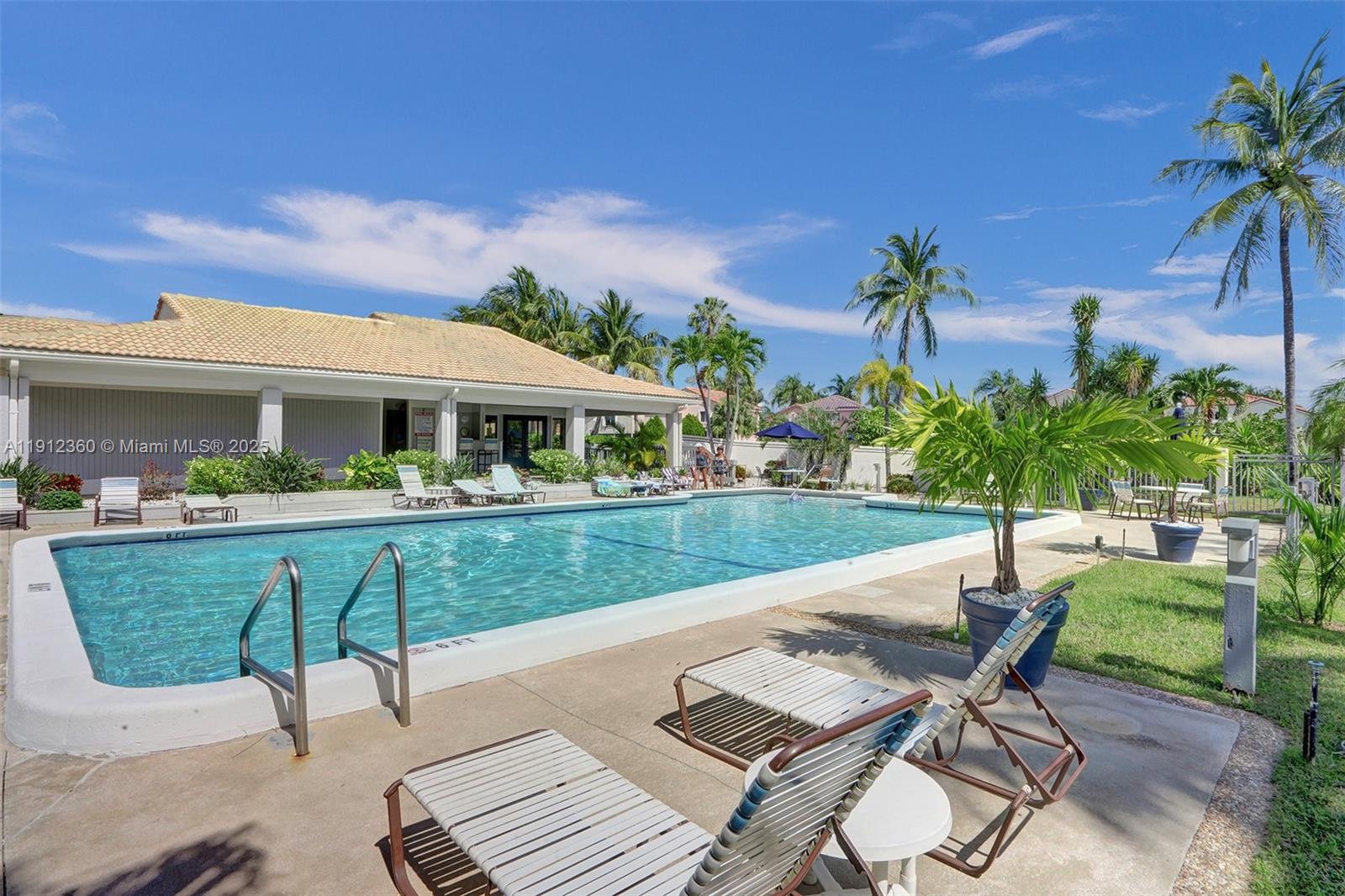 WATERMARK II CONDO - Residential