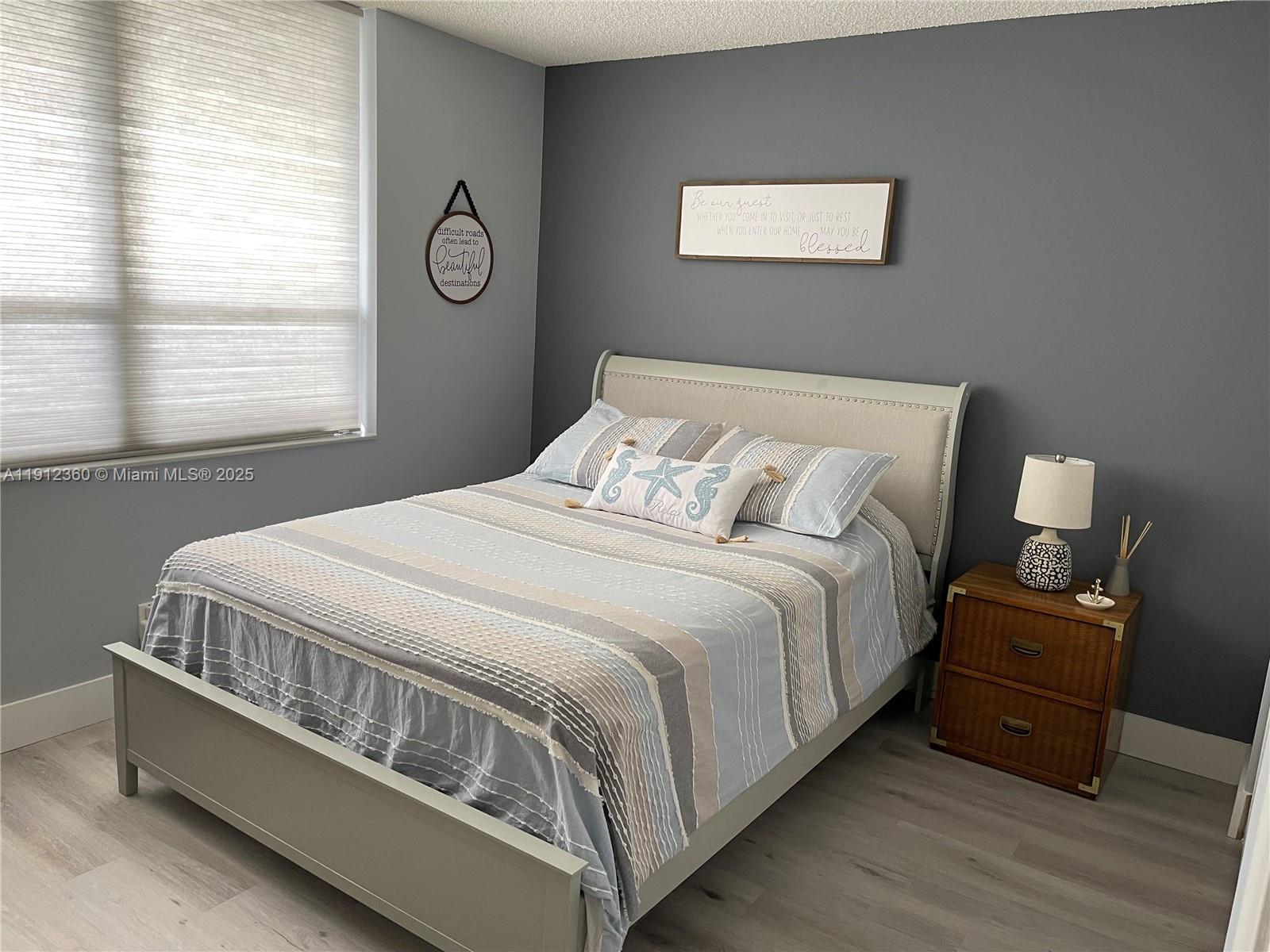 WATERMARK II CONDO - Residential