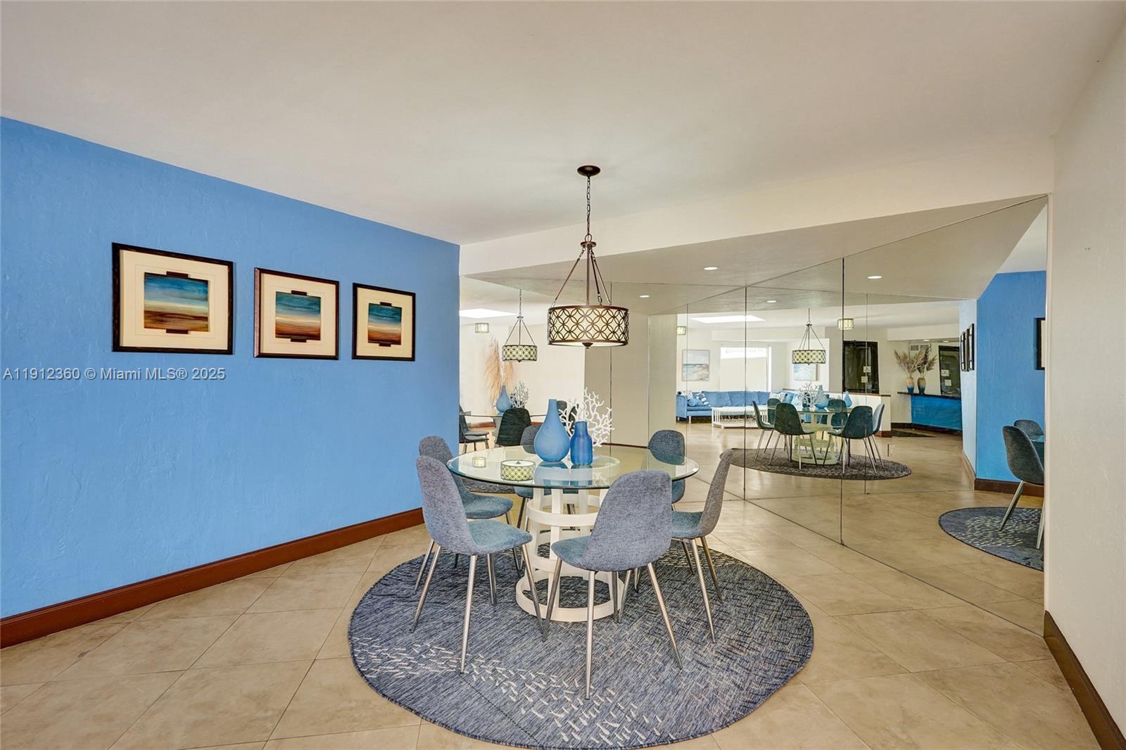 WATERMARK II CONDO - Residential