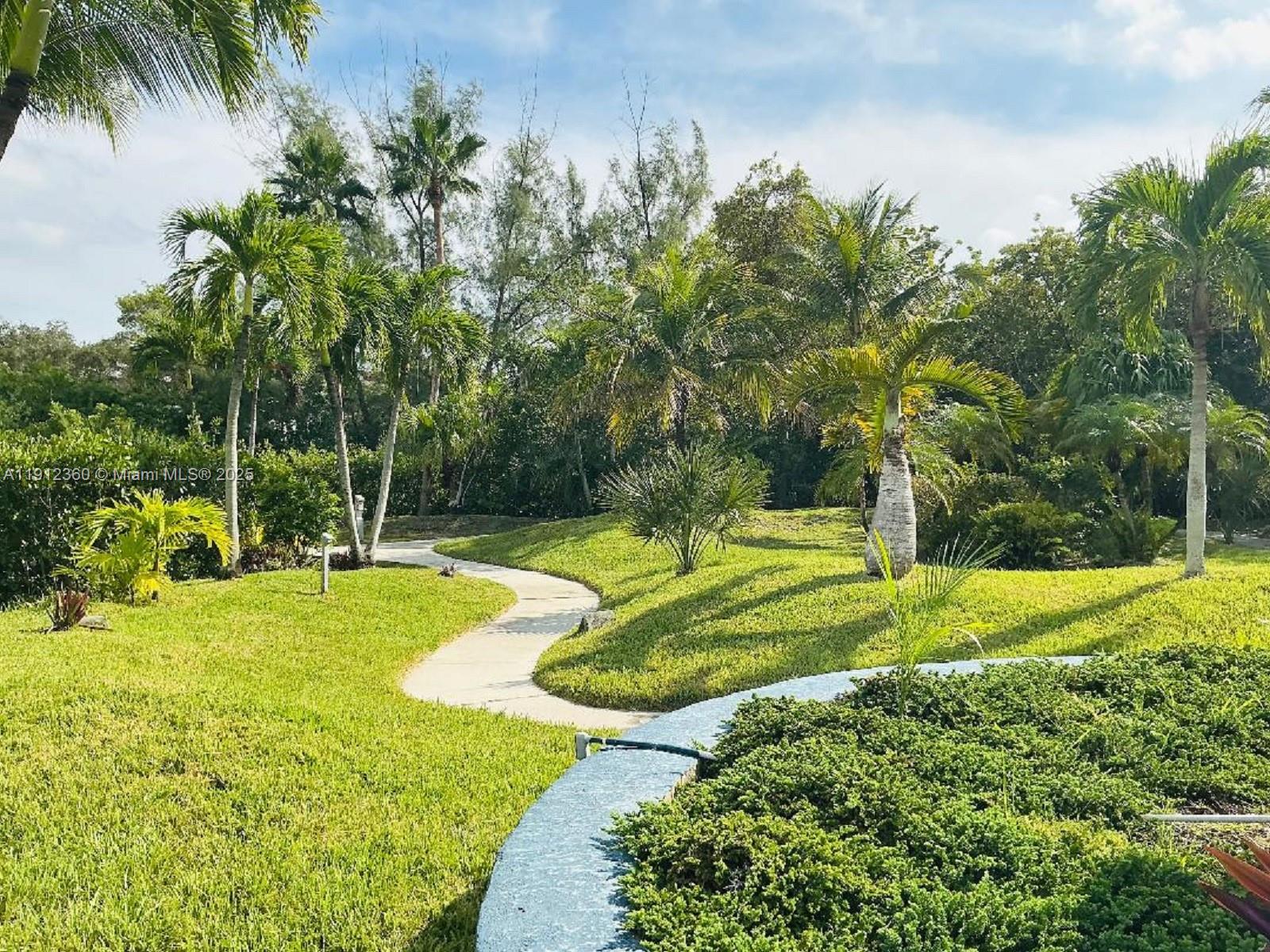 WATERMARK II CONDO - Residential