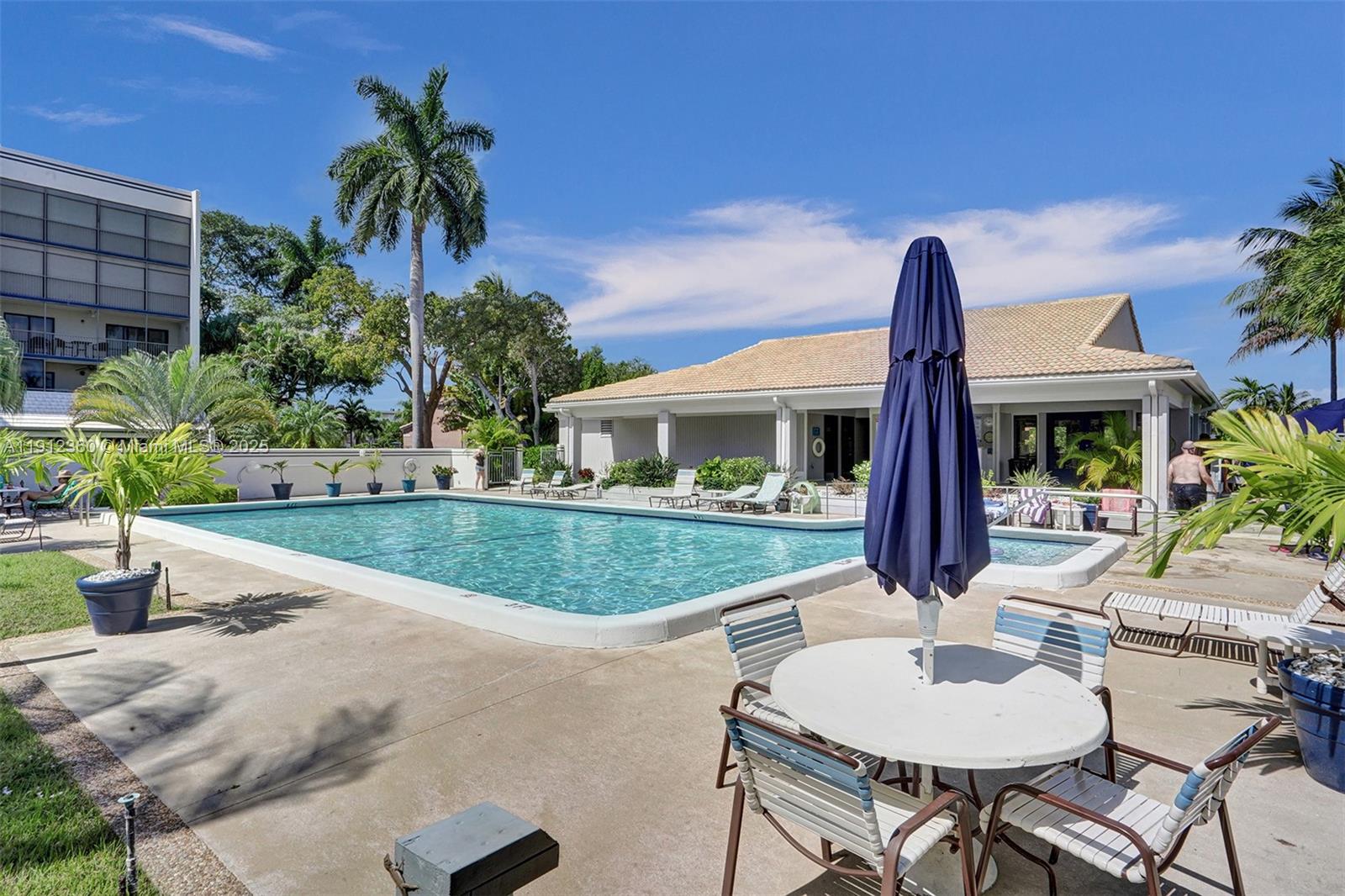 WATERMARK II CONDO - Residential