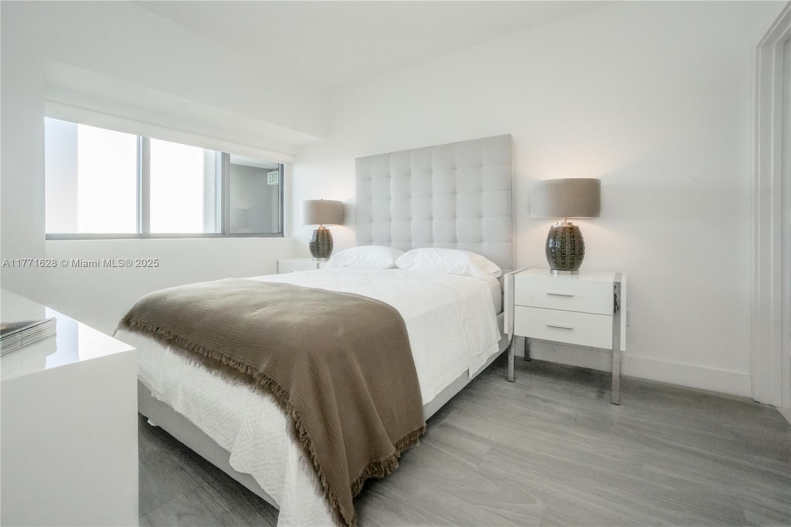 PARAISO BAY CONDO - Residential Lease