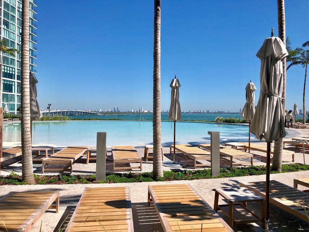 PARAISO BAY CONDO - Residential Lease