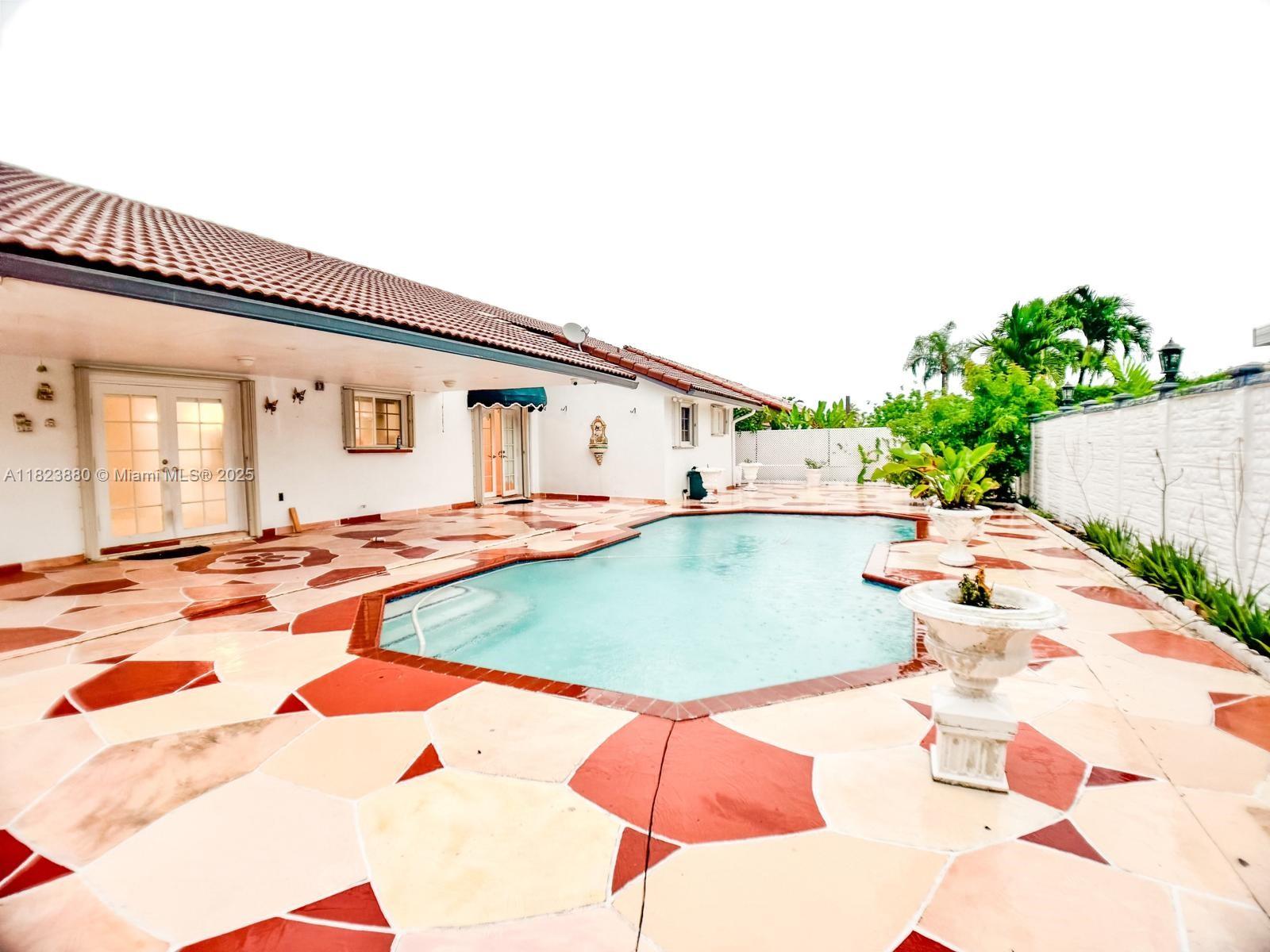 14332 SW 38th Ter
