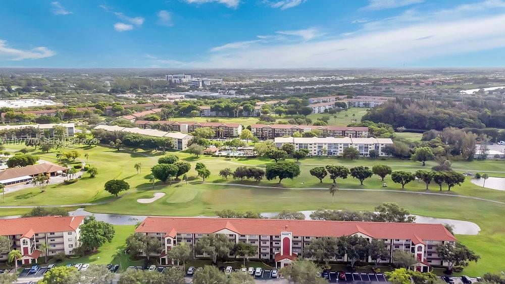 CAMBRIDGE AT CENTURY - Residential