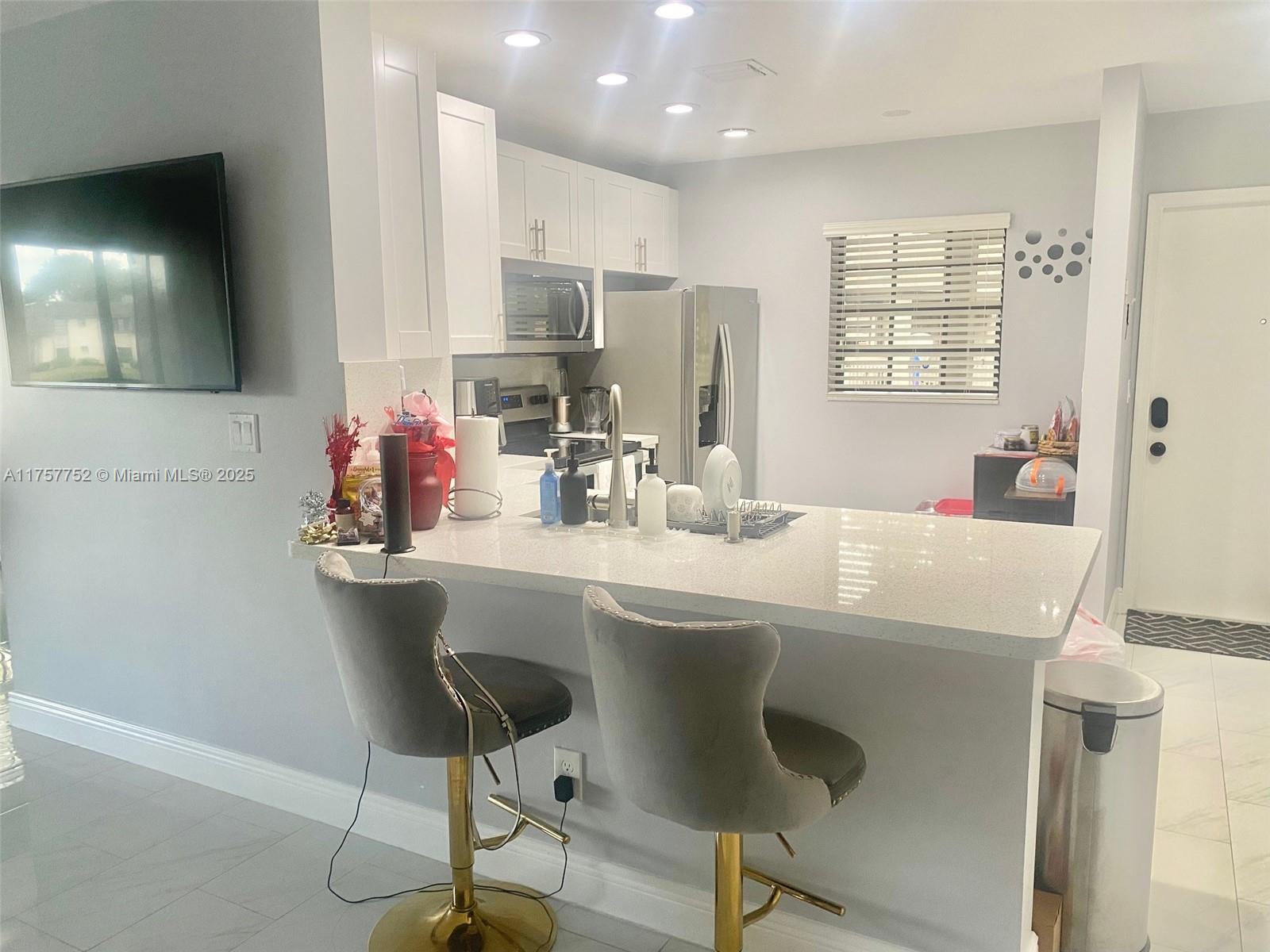 Property for Sale at 3613 Nw 94th Ave 7F, Sunrise, Miami-Dade County, Florida - Bedrooms: 2 
Bathrooms: 2  - $225,000