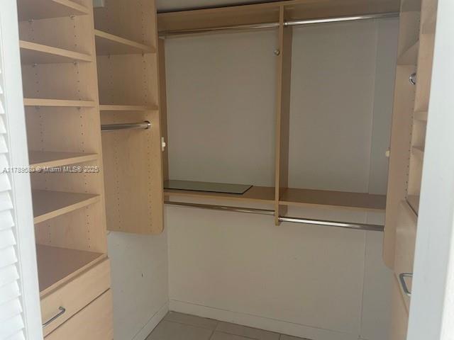 VENETIA CONDO - Residential