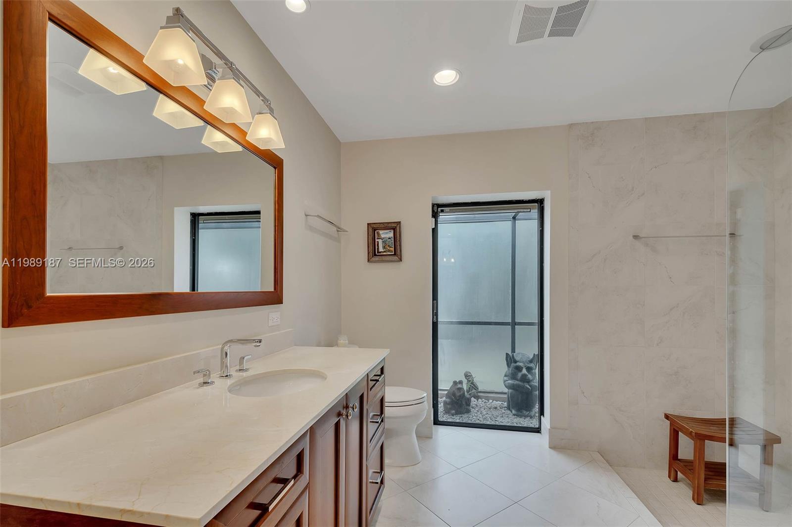 STEWART OAKS - Residential