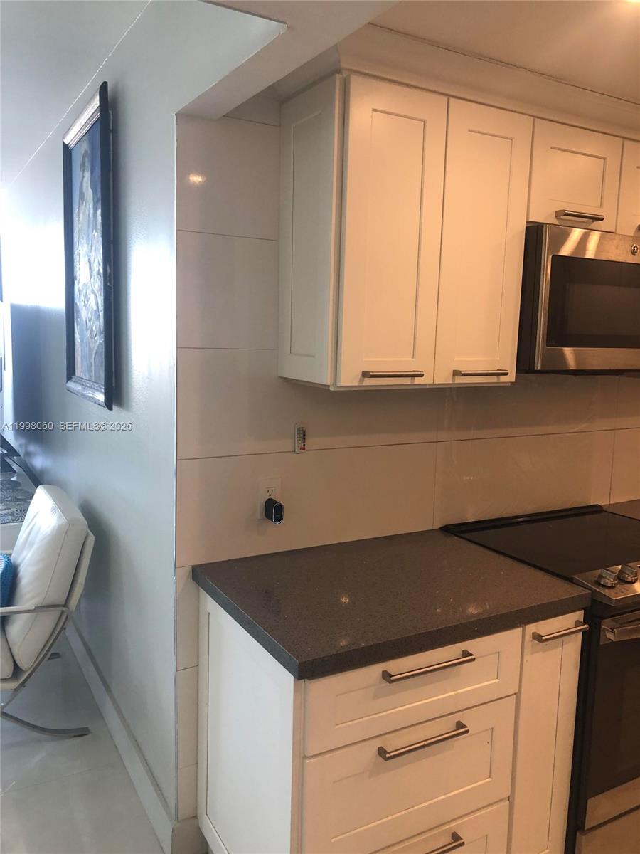 QUADOMAIN TOWER I AND IV - Residential