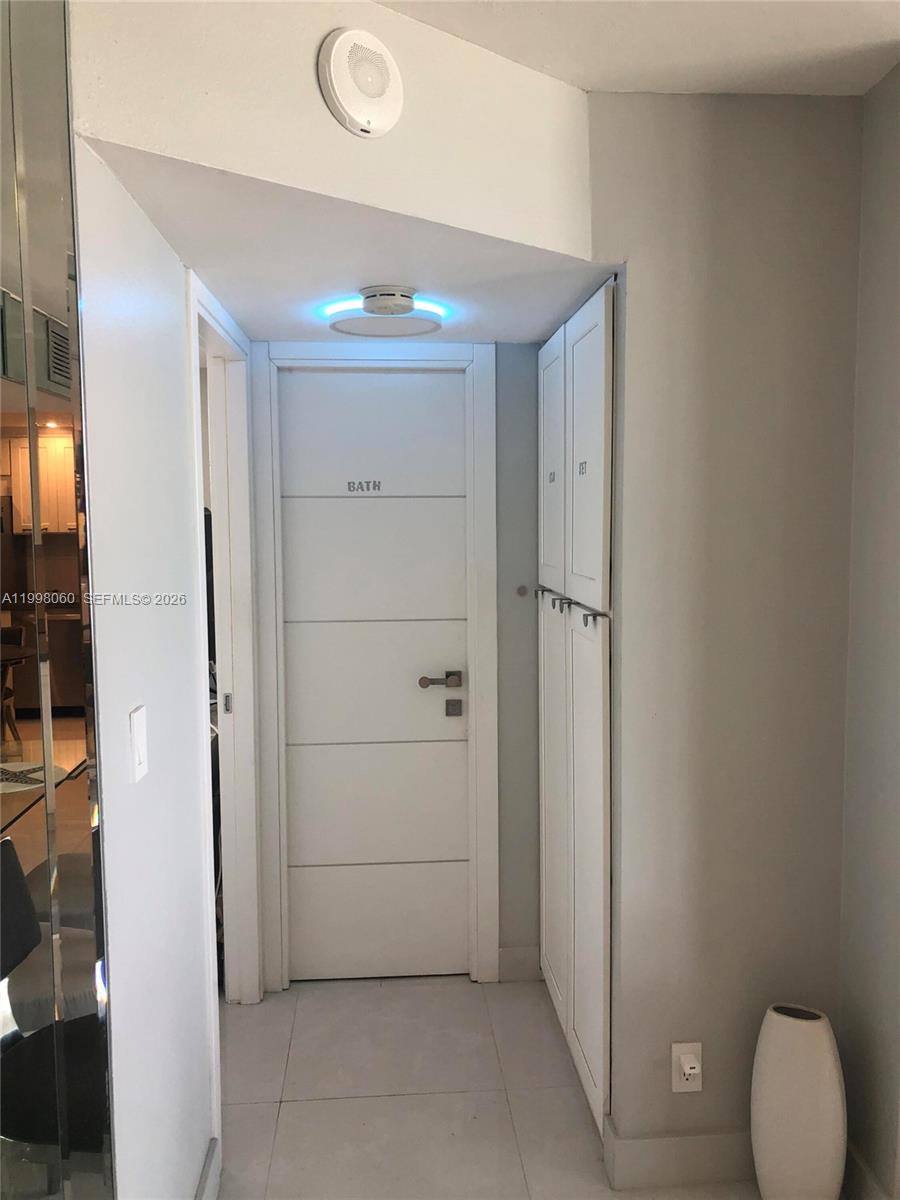 QUADOMAIN TOWER I AND IV - Residential