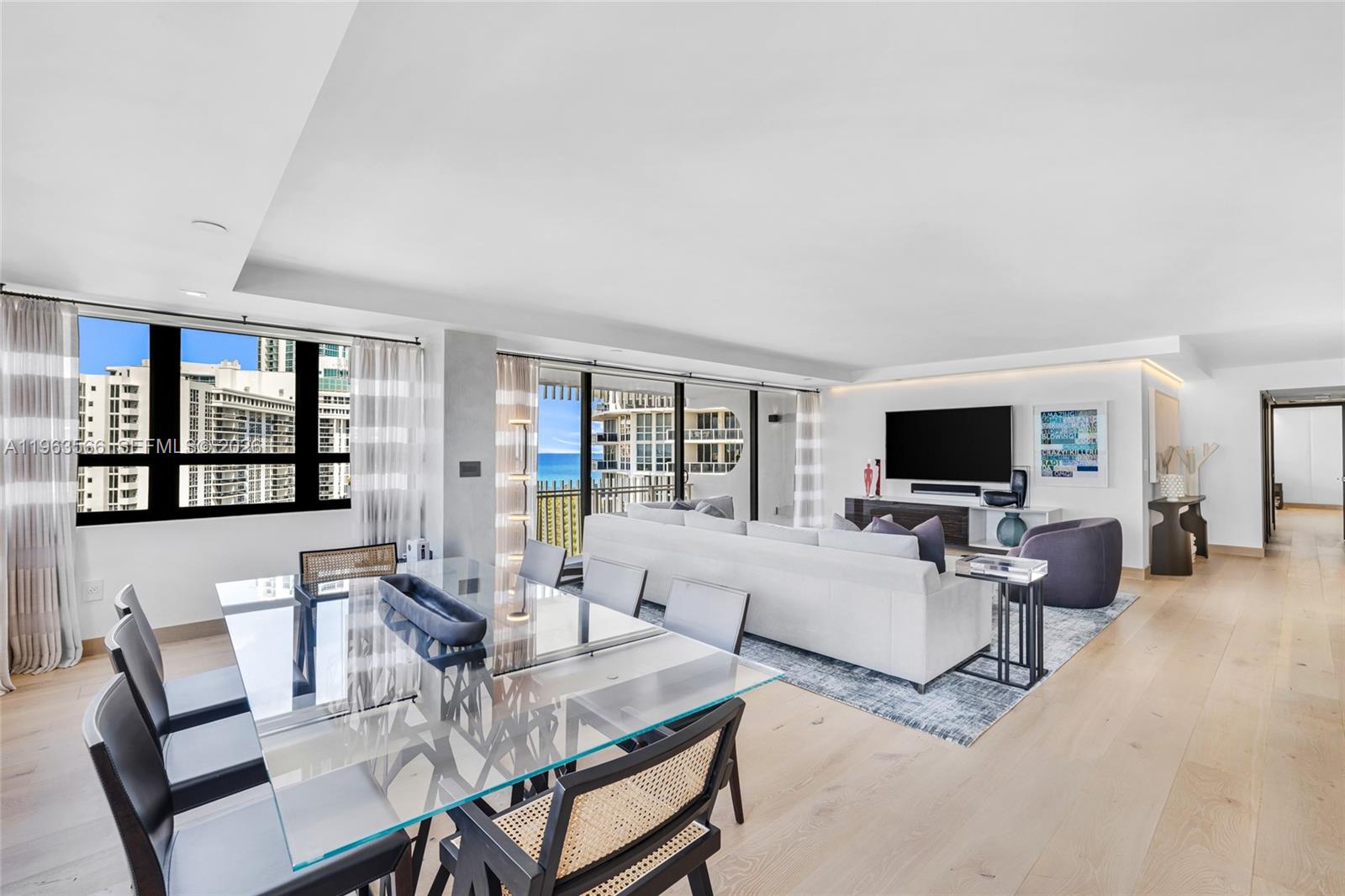 KENILWORTH CONDO - Residential