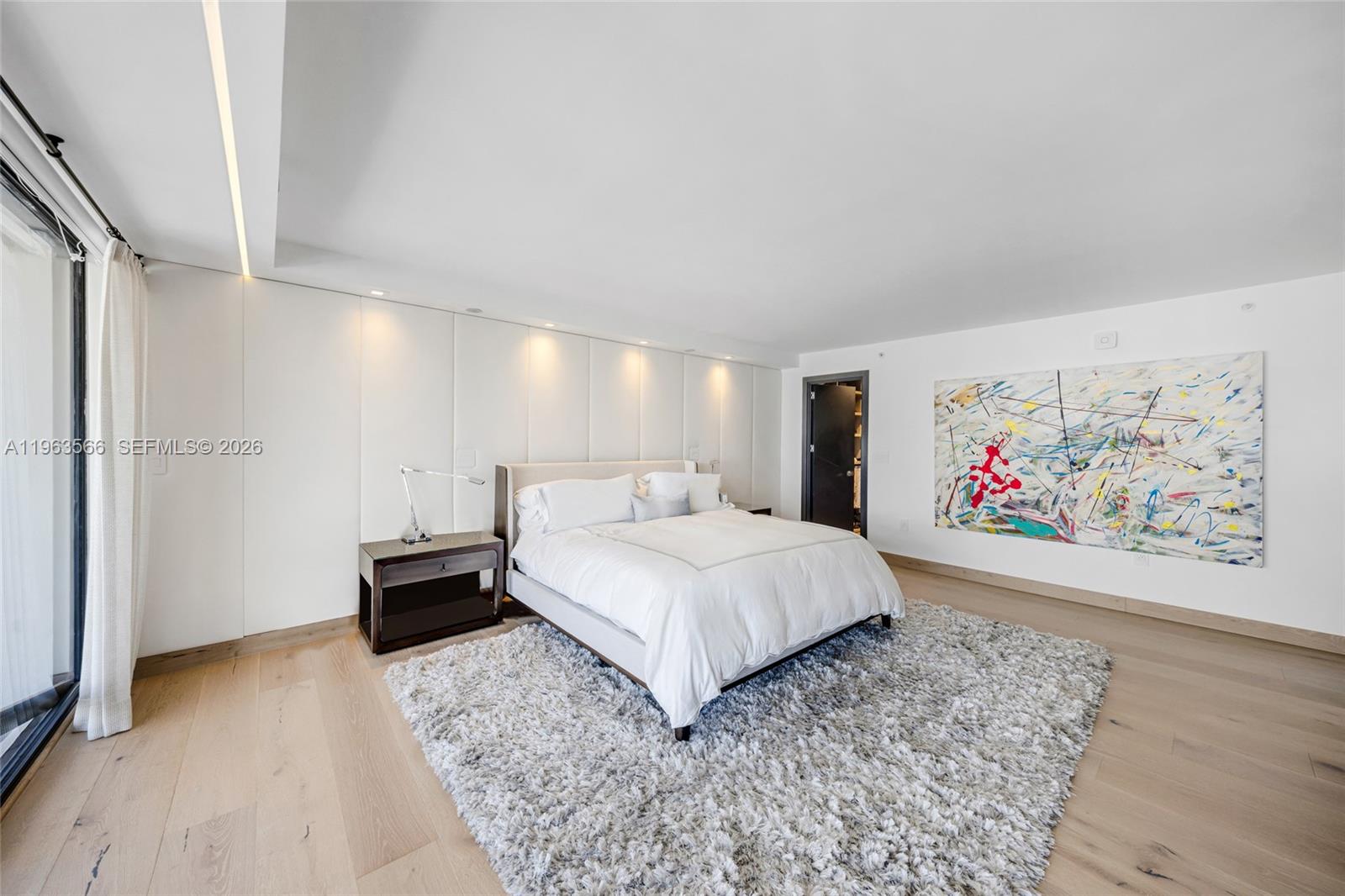 KENILWORTH CONDO - Residential