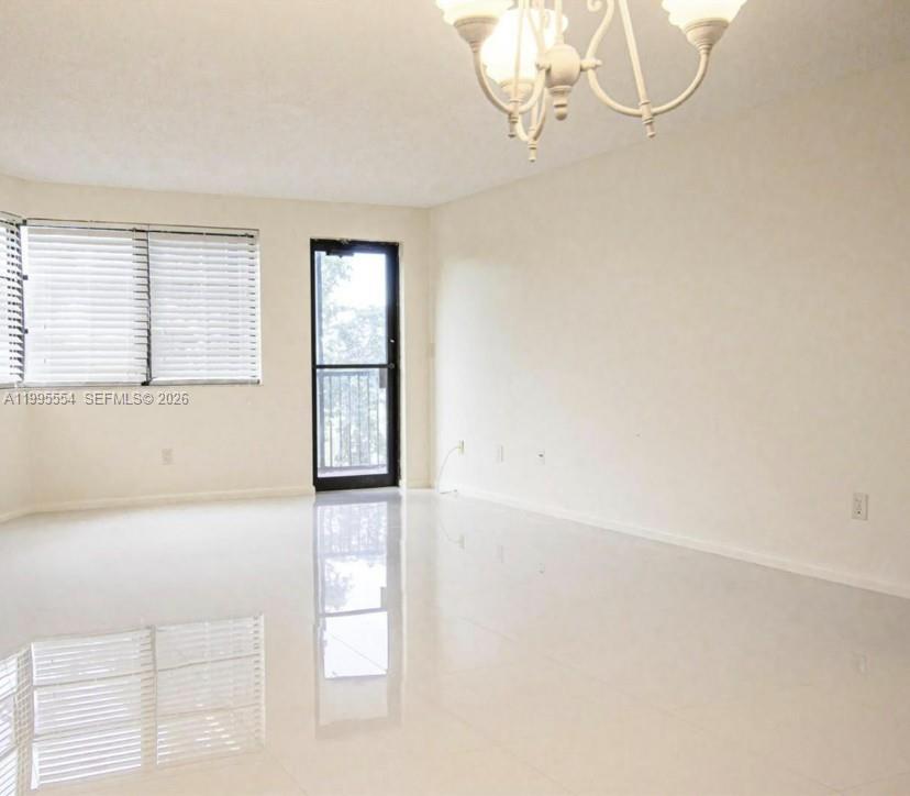 LAKEVIEW OF THE CALF CLUB - Residential