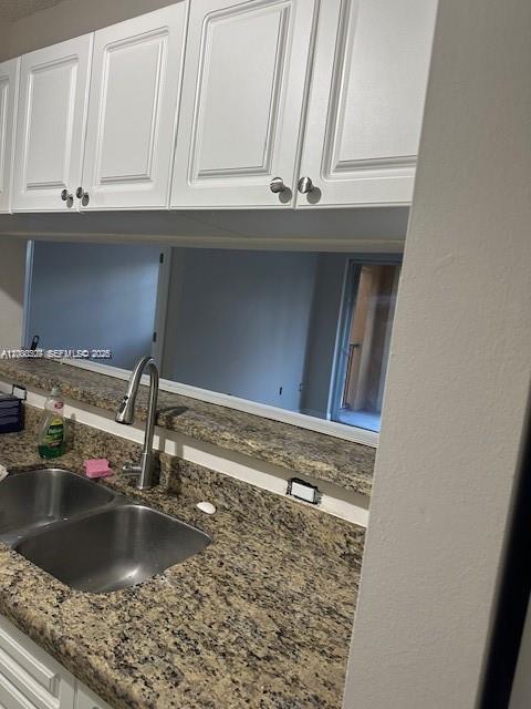 El-Ad RESIDENCES AT MIRA. - Residential Lease