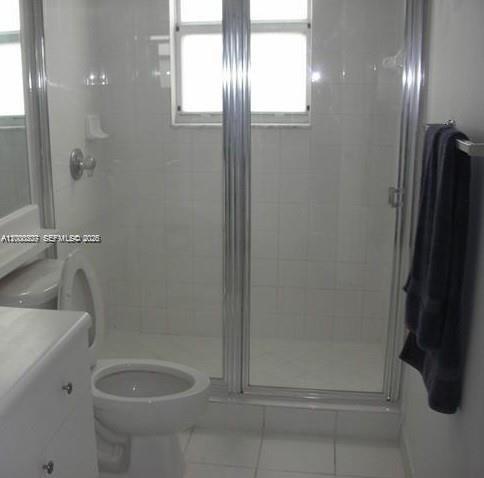 El-Ad RESIDENCES AT MIRA. - Residential Lease