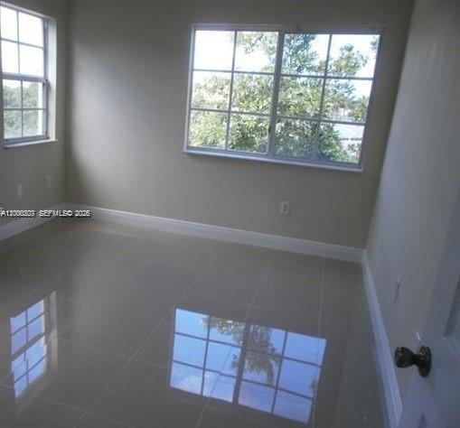 El-Ad RESIDENCES AT MIRA. - Residential Lease