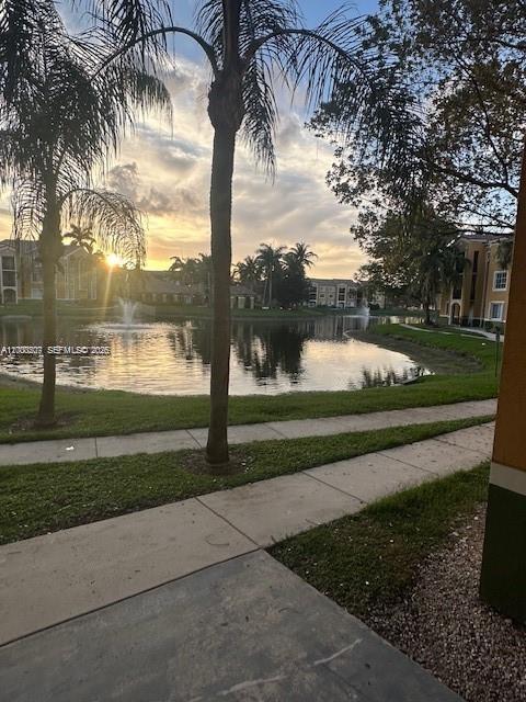 El-Ad RESIDENCES AT MIRA. - Residential Lease