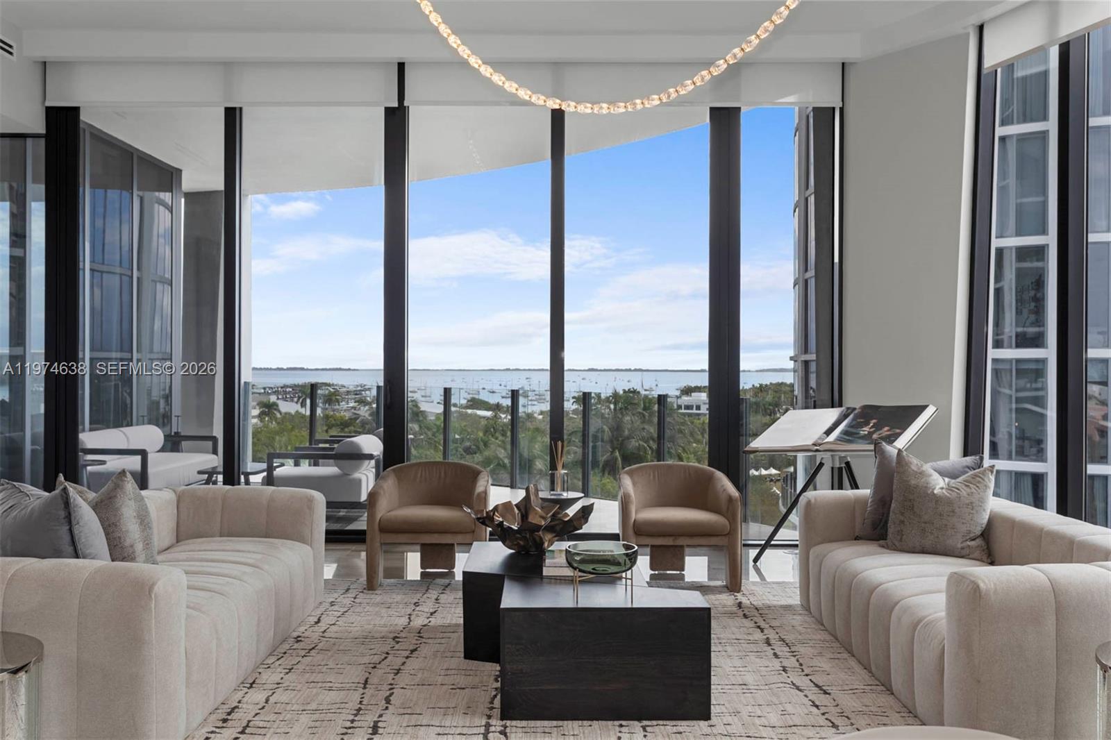 2821 S Bayshore Dr 8A